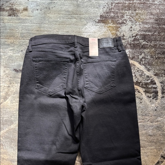Levi's Classic Black Bootcut Jeans - Picture 5 of 6